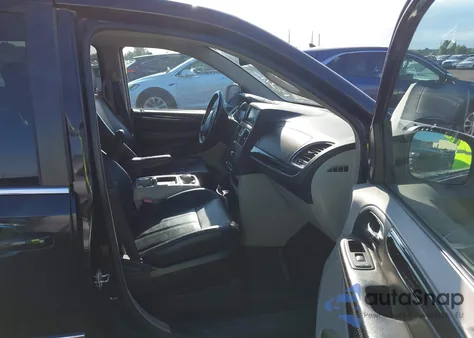 2016 Chrysler Town & Country Touring from USA, damaged, VIN 2C4RC1BG4GR295800